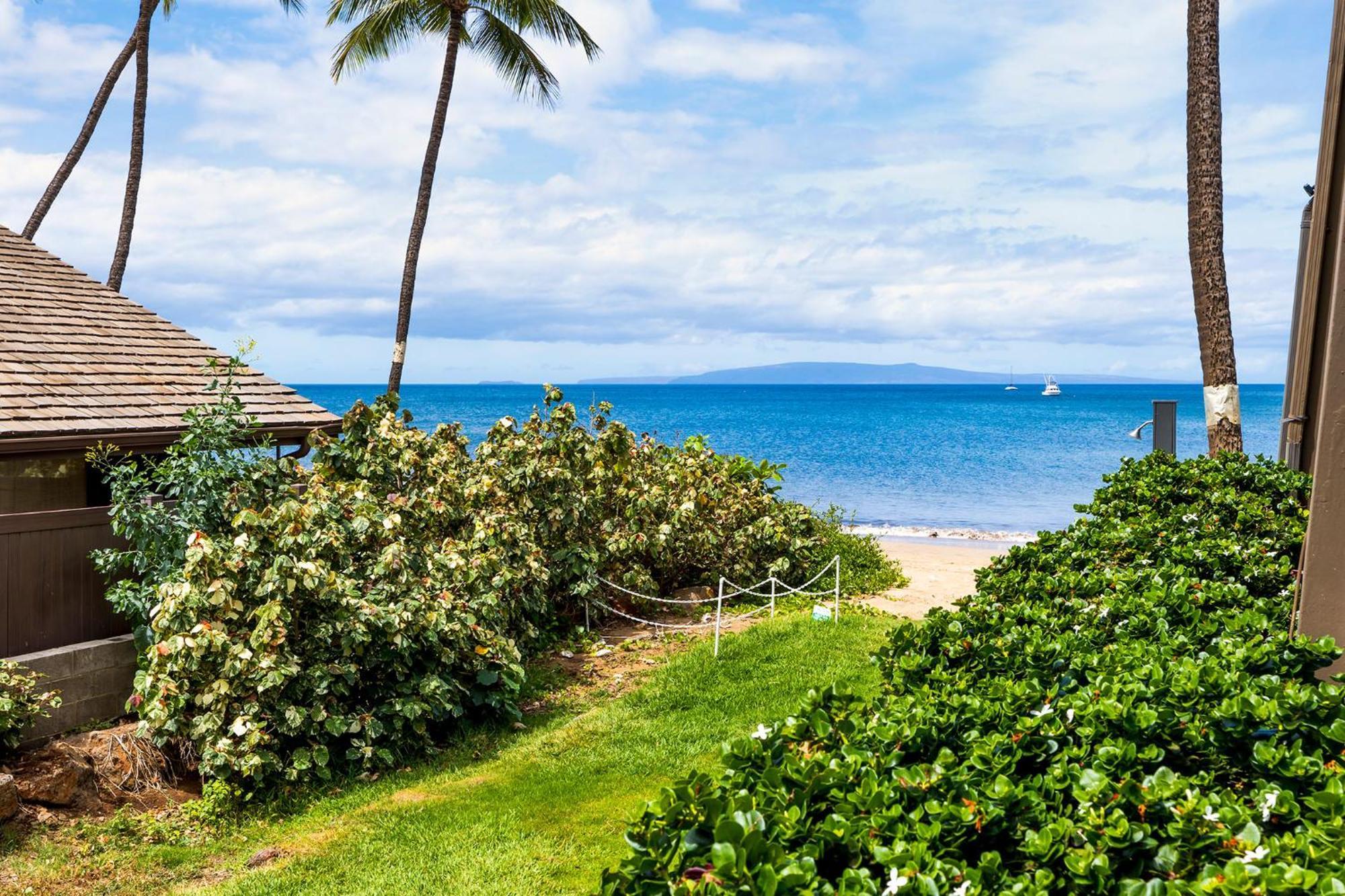 Kihei Kai Oceanfront Condos Bagian luar foto