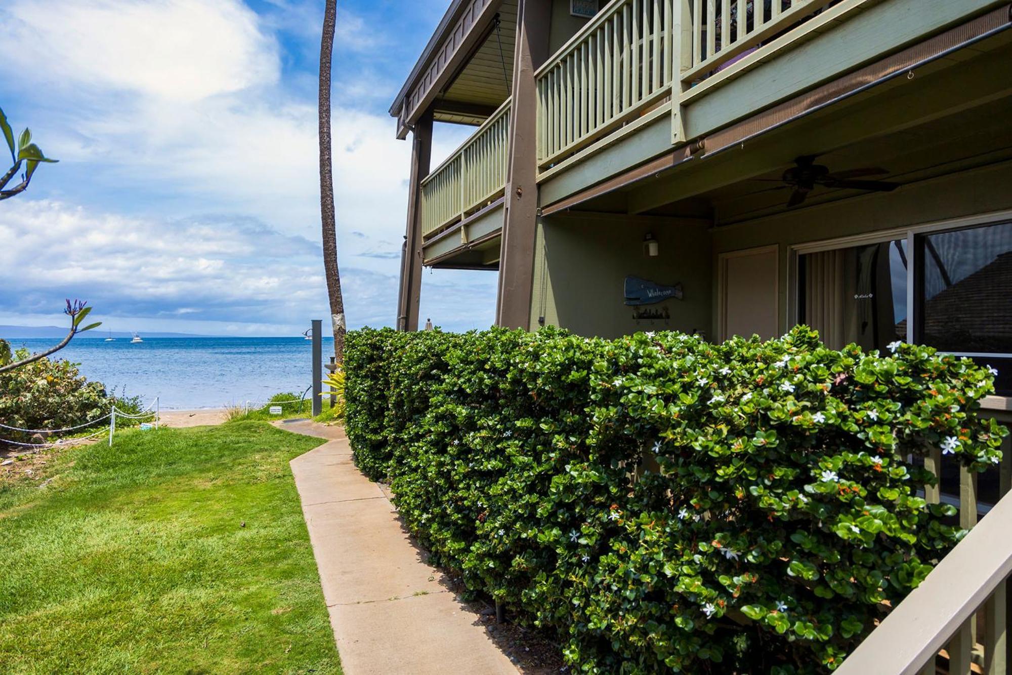 Kihei Kai Oceanfront Condos Bagian luar foto